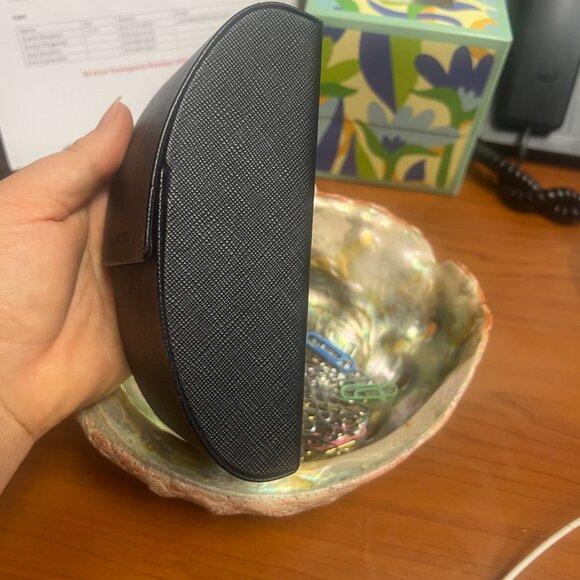 Prada Case - Picture 5 of 5